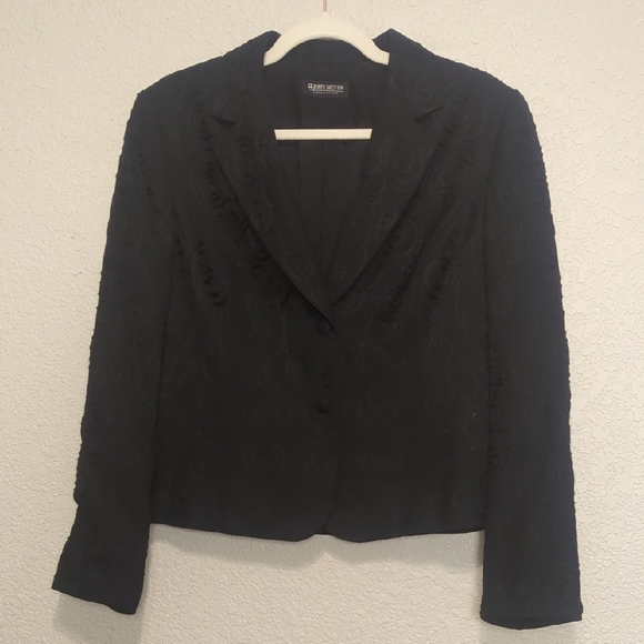 John Meyer Collection womens black swirl embroidered blazer - Picture 2 of 14